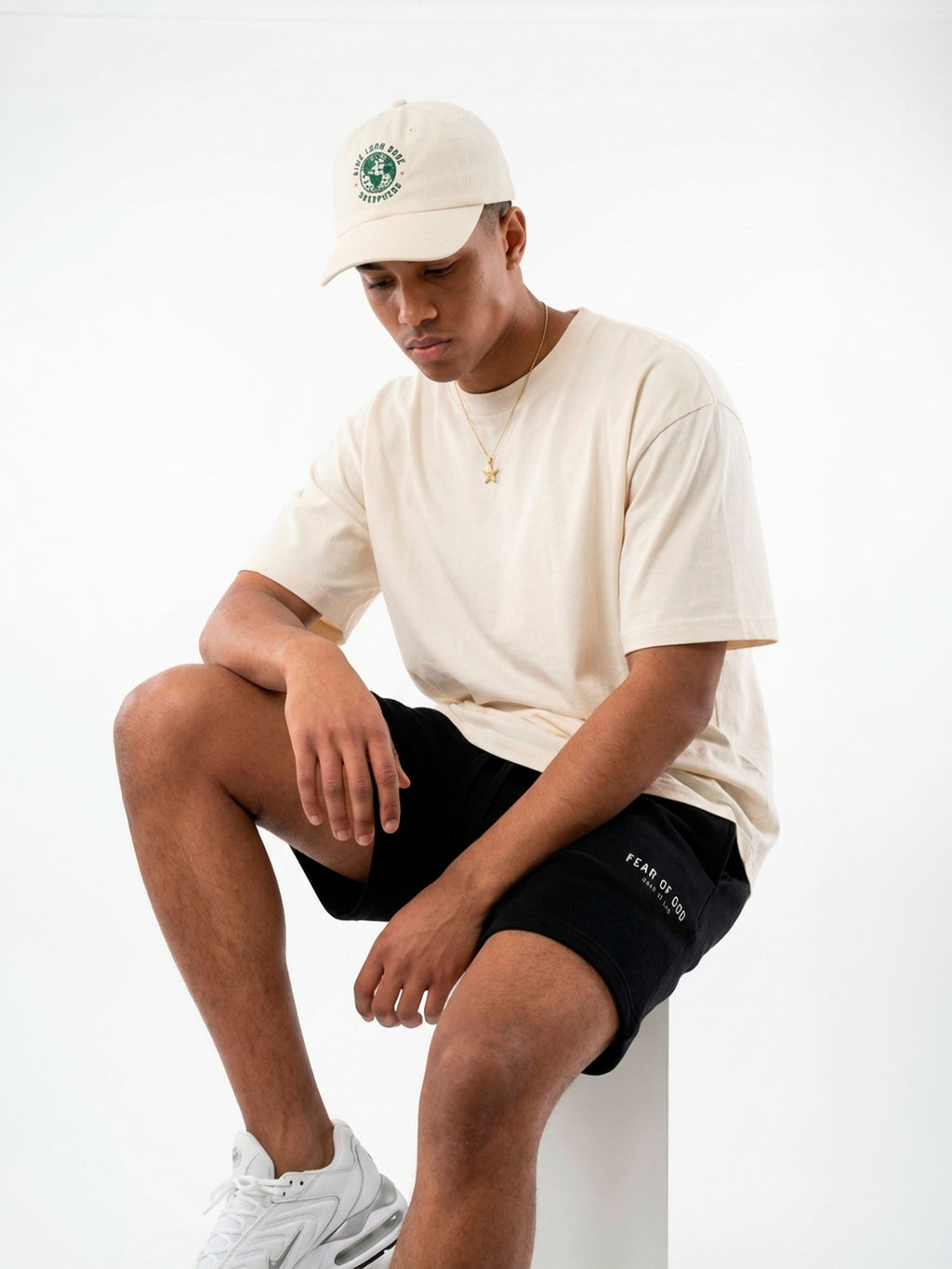 Camiseta Oversized 'Black & Cream'