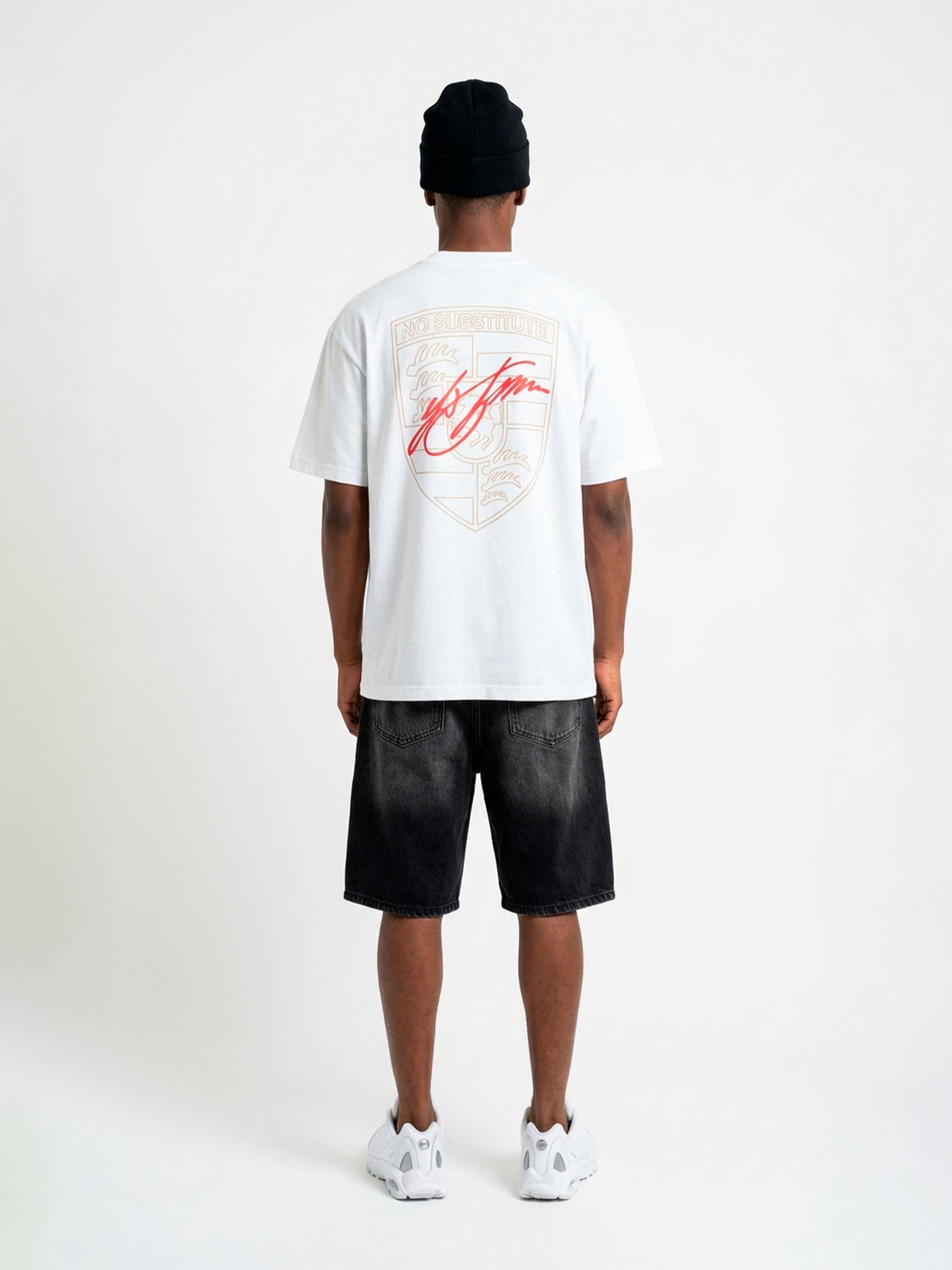 Camiseta Oversized 'No Substitute'