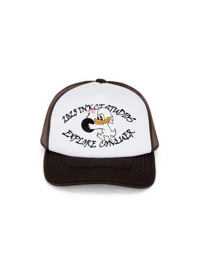 trucker cap 'conquer'